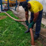como e feita a limpeza da fossa septica em itajai 150x150 - Entenda a import&acirc;ncia da limpeza de fossas no litoral catarinense